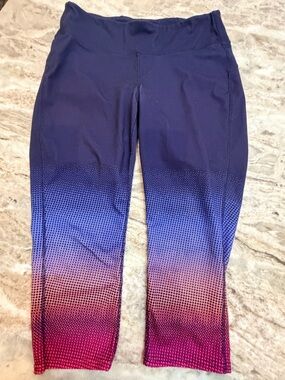 GapFit Cropped Leggings Large Ombre Gradient Blue Pink Athletic Workout Pants